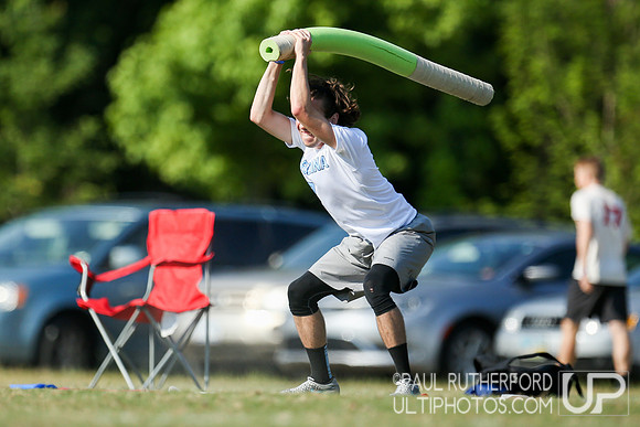 Action from USAU College Division 1 Nationals