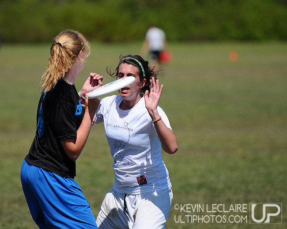 Sunday Quarterfinals - 2010 UPA High School Girls Eastern Championships