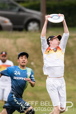 Riptide_Flamethrowers_00432_20160514_152229_JBP