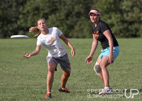 Round 5 of Mixed pool play of the Ultimate Capitol Sectionals