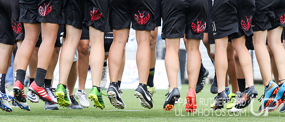 Action from USAU College Division 1 Nationals