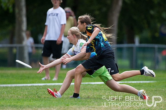 cuc2013_junior_20130812_102221_JBP0010