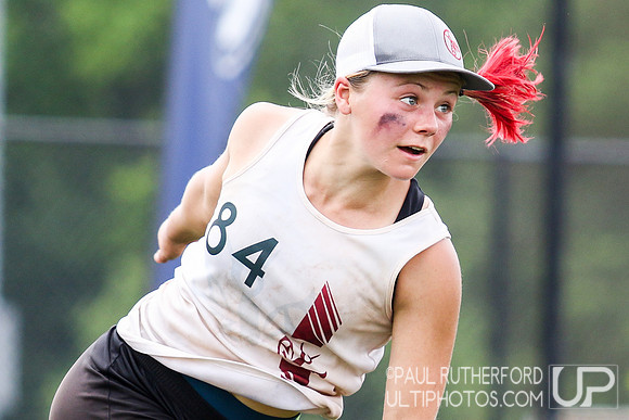 Action from USAU College Division 1 Nationals