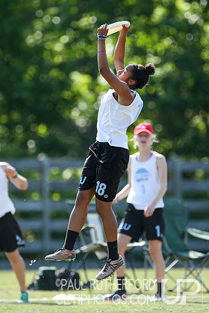 Action from USAU College Division 1 Nationals