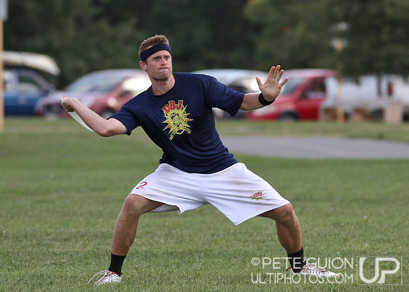 Round 5 of Mixed pool play of the Ultimate Capitol Sectionals