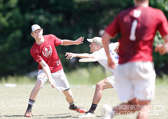 Day 2 of the D-I College Championships