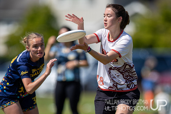 Day 2 of the USA Ultimate D-I College Championships