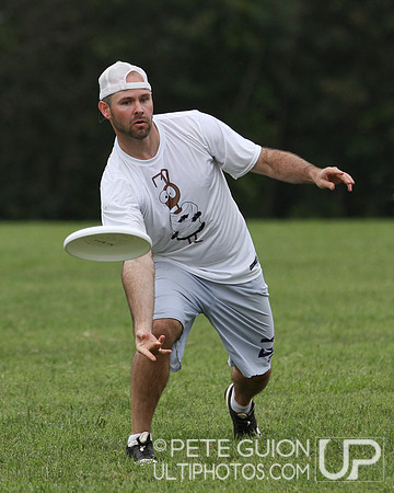 Round 4 of Mixed pool play of the Ultimate Capitol Sectionals