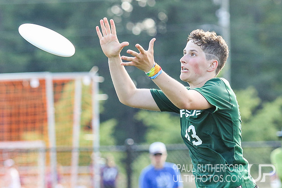 Action from USAU College Division 1 Nationals