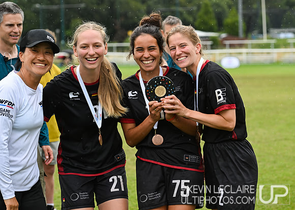 Women's Division Award Ceremony - WU24 2023