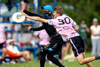 Buzz Bullets vs Seattle Sockeye in pool play at World Ultimate Club Championships