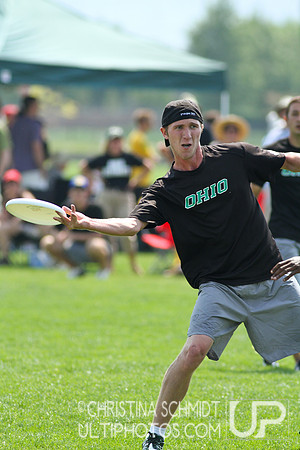 2012 USAU D-I College Championships Saturday Round 4 Action