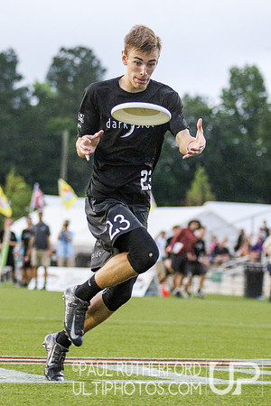Action from USAU College Division 1 Nationals