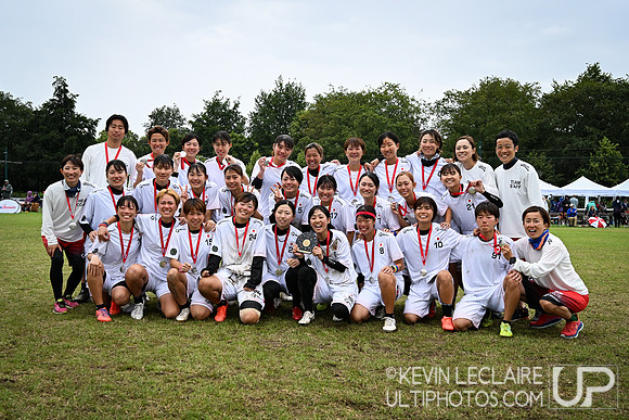 Japan U24 Women 2nd Place Team Photo - Women's Division Award Ce