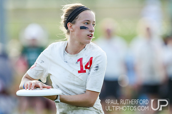 Action from USAU College Division 1 Nationals
