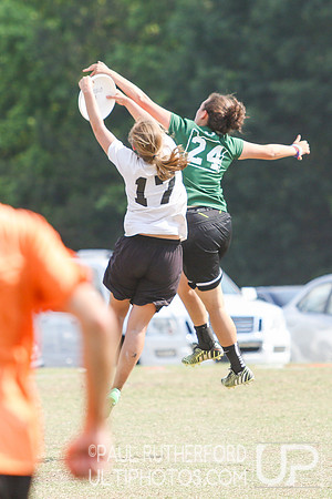 Action from USAU College Division 1 Nationals