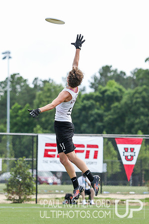 Action from USAU College Division 1 Nationals