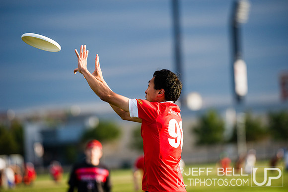 USAU_Nationals_2013_Friday_20131018_175914_JBP6511