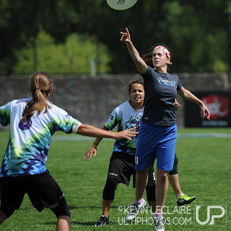 Saturday 10:30am round -- 2011 USAU College Championships