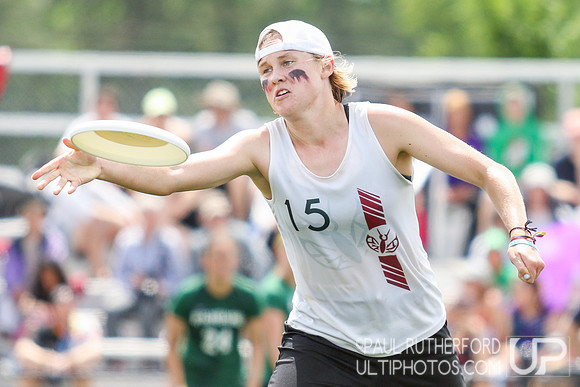 Action from USAU College Division 1 Nationals