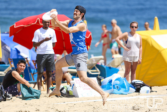 Action from 2016 USAU Beach Nationals