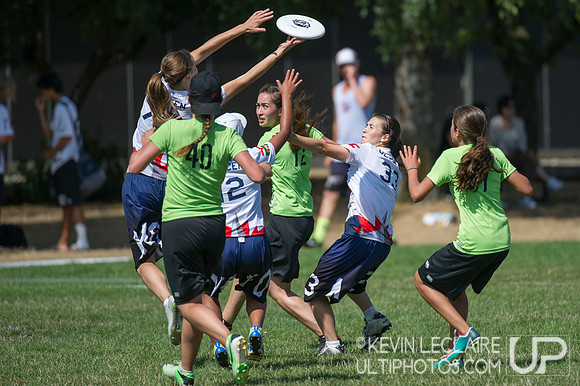 cuc2013_junior_20130813_145527_JBP1813