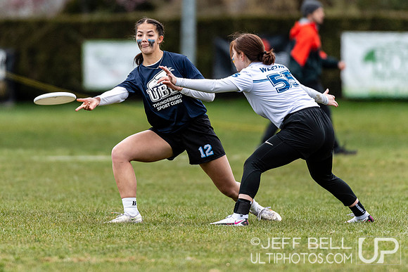 The ninth annual Douglas Bowl featuring UVIC and UBC Women’s and Open Ultimate teams.