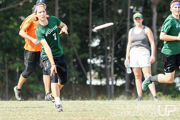 Action from USAU College Division 1 Nationals