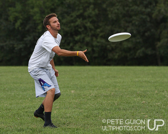 Round 4 of Mixed pool play of the Ultimate Capitol Sectionals