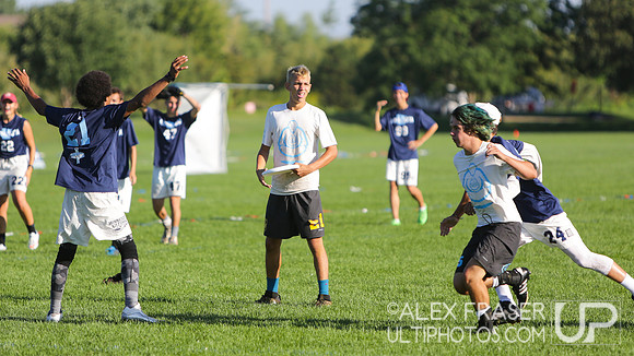Mixed Pool Play - Sat - 2016 USAU Youth Club Championships
