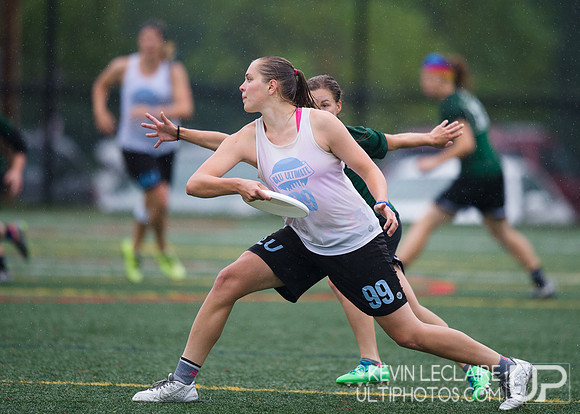 Sunday Qtrs - 2016 USA Ultimate College Championships