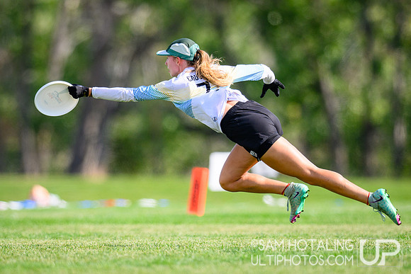 Mixed crossover play during International Club Championships at Aurora Sports Park