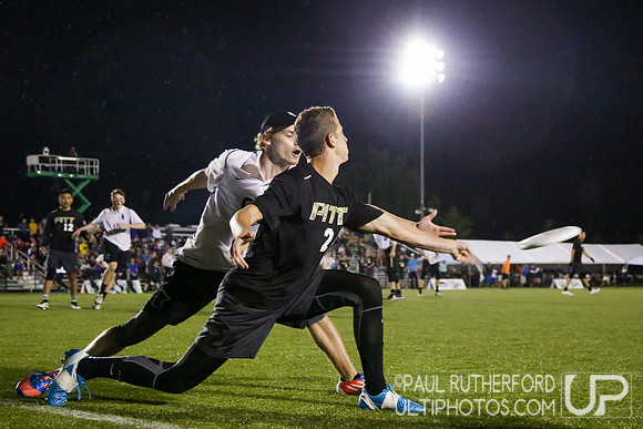 Action from USAU College Division 1 Nationals