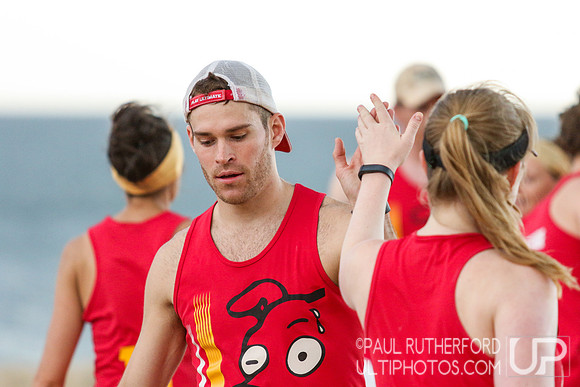 Action from 2016 USAU Beach Nationals