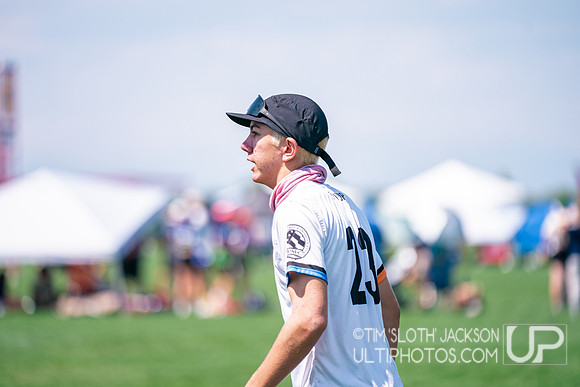 Bracket play at 2024 USAU Youth Club Championship