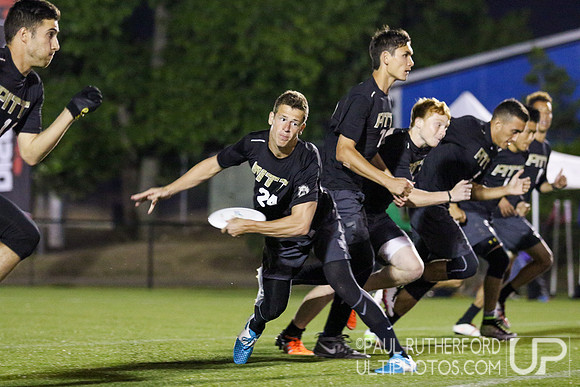 Action from USAU College Division 1 Nationals