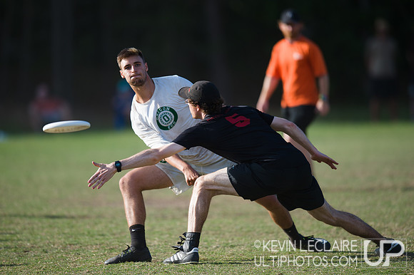 Saturday Pre-Qtrs - 2016 USA Ultimate College Championships