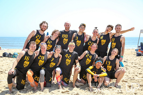 Team Photos from 2016 USAU Beach Nationals