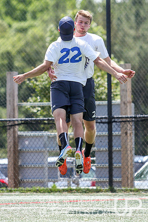 Action from USAU College Division 1 Nationals