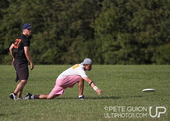 Round 5 of Mixed pool play of the Ultimate Capitol Sectionals