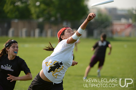 2012 USAU D-I College Championships Saturday Action