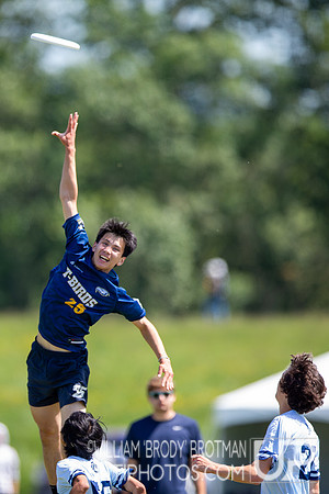 Day 2 of the USA Ultimate D-I College Championships