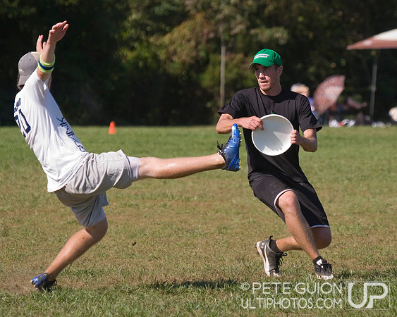 Sunday Final Round Action -- 2011 Hucks off the Hilltop