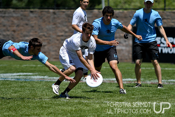 2012 USAU D-I College Championships Monday Open Finals