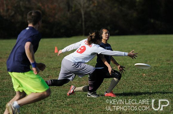 CliqueB Playoffs_20111119_28 DSC_5442