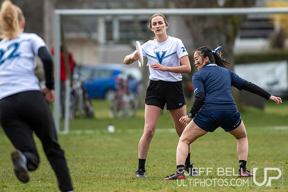 The ninth annual Douglas Bowl featuring UVIC and UBC Women’s and Open Ultimate teams.