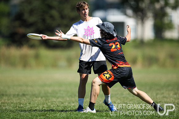 USA Ultimate YCC 2022 -- U17 Boys Semifinals Action