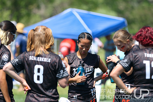 Pool play at USAU Youth Club Championships
