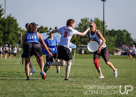 Aurora, CO: USAU Masters Championships 2025. Sunday, July 20, 20