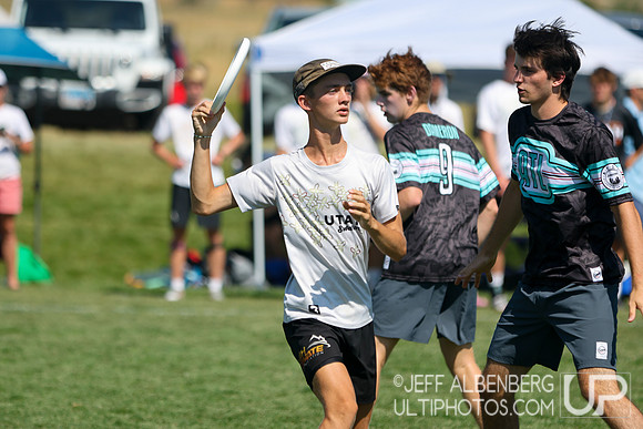Pool play at USAU Youth Club Championships